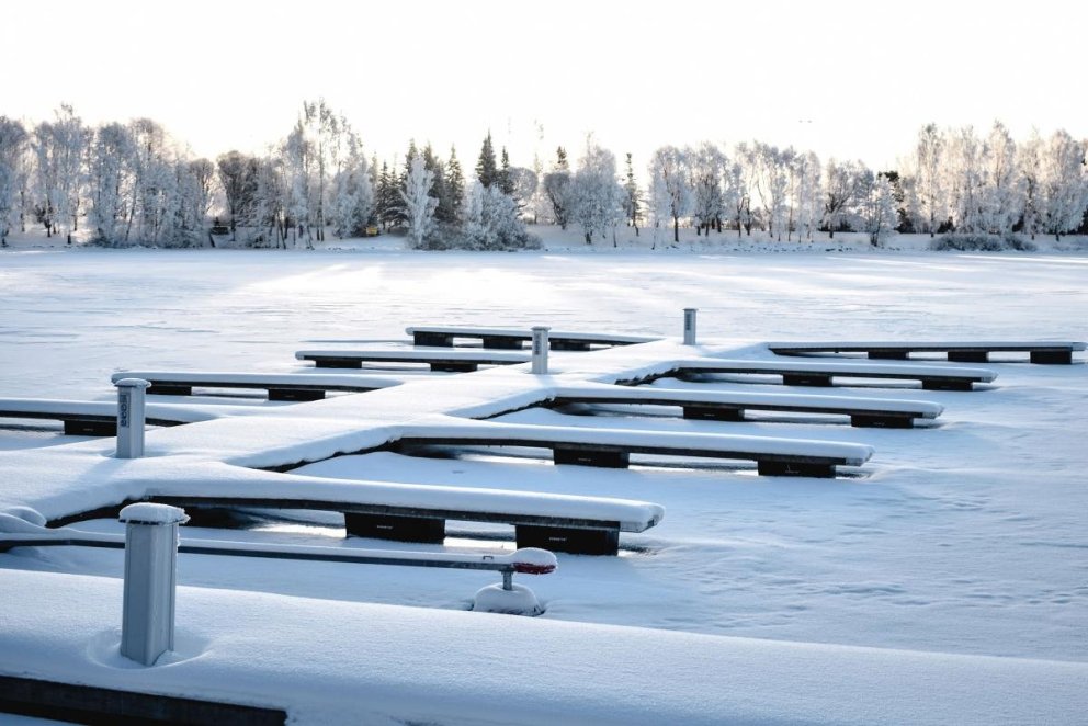 Vetrarlokun hafnar - 15. október