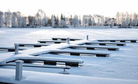 Vetrarlokun hafnar - 15. október